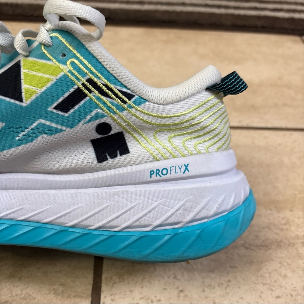 Hoka One One Men’s Ironman Kona Carbon X Sea Blue/White Womens Size 10 - Picture 10 of 16